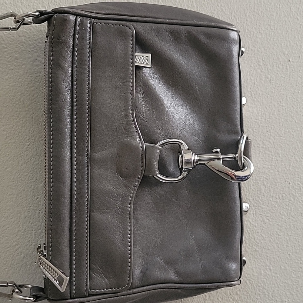 Rebecca Minkoff Metallic Silver Leather Mini MAC Crossbody Bag Studded Bottom - Picture 4 of 17